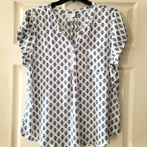 Liz Claiborne Womens Split Crew Neck Short Sleeve Blouse